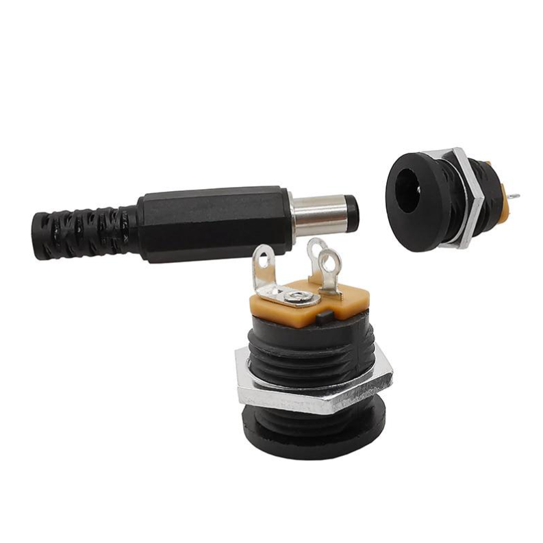 Fiche d'alimentation CC male et femelle